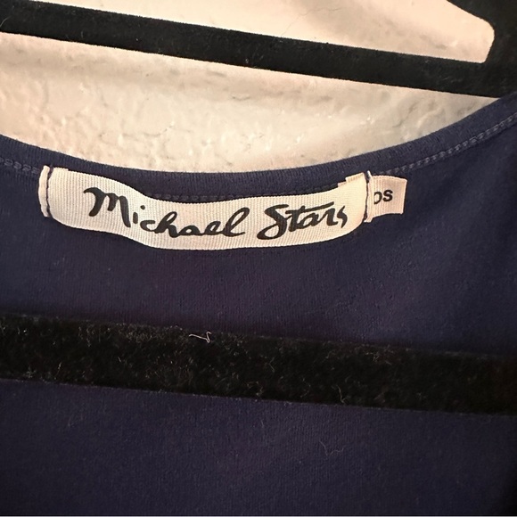Michael Stars Navy Blue Dolman Sleeve Top OS Stretchy Soft Minimalist Classy Tee - Picture 2 of 7